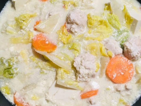 意外と簡単!母直伝の白菜たっぷり豆乳鍋